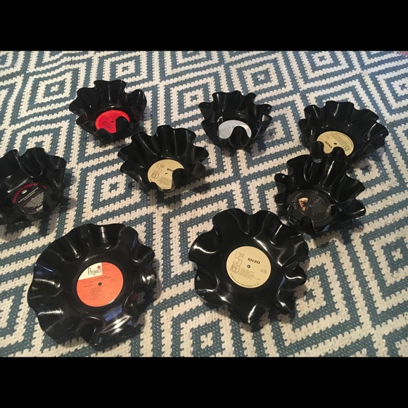 Record Bowls/Wall Art 5 dollars each! - Picture 6 of 8